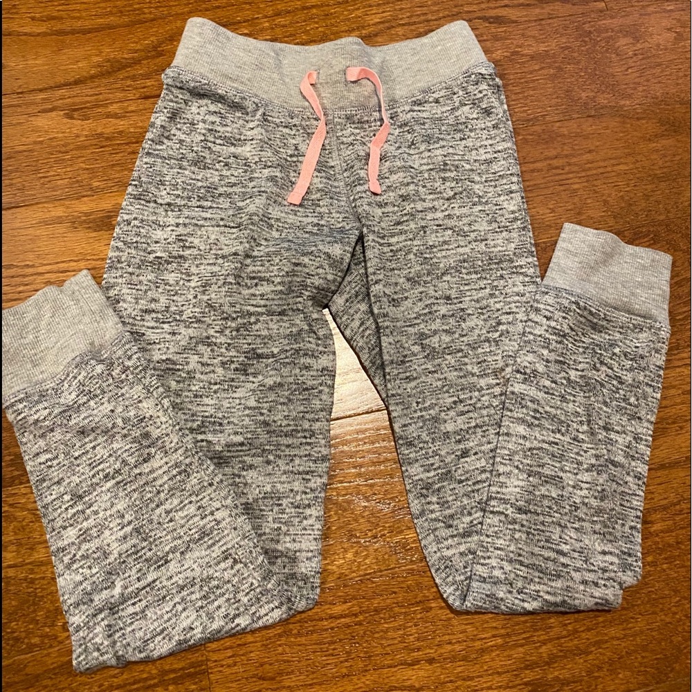 Girls joggers